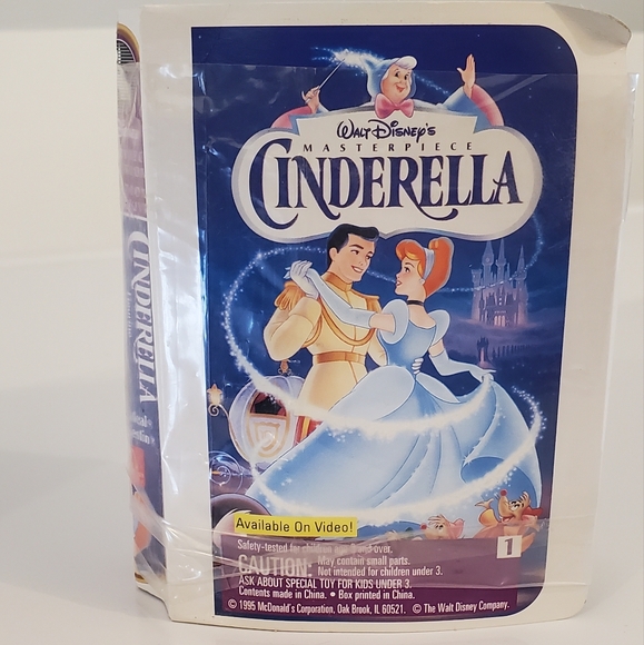 90s McDonald's Cindarella VHS Doll - Picture 2 of 4